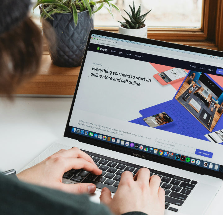 Shopify open on a laptop